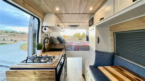 Apartment On Wheels