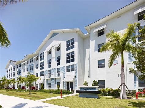 apartments in dania beach florida