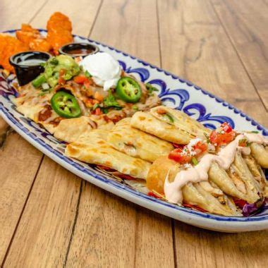 Appetizers at El Torito