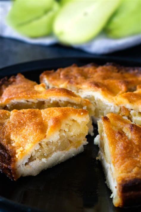 Low Carb Keto Apple Pie with Chayote Squash crust (blanched almond