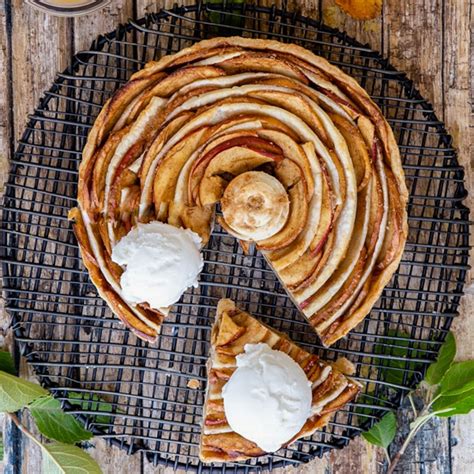 Apple Pie With Puff Pastry Recipe With Video