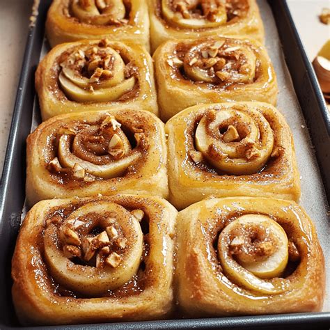 Apple Breakfast Rolls