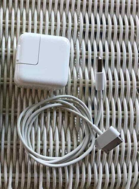 apple iphone a1387 charger and cable