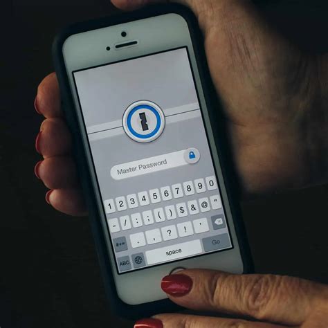 apple iphone password manager
