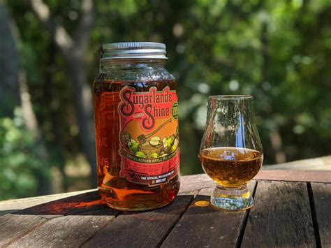 apple pie moonshine reviews