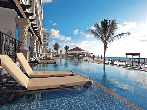 apple vacations cancun adults only
