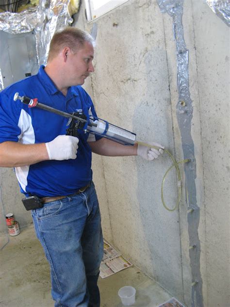 610' Peel Off Paste Polyurethane Concrete Foundation Crack Repair Kit