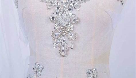 Applique Dress Design Pin By Saim Ahmad On Applic Suit Pakistani