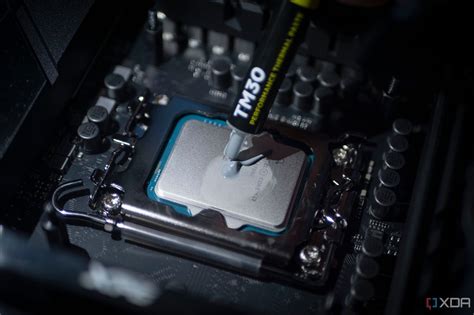 apply new thermal paste