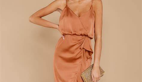 Apricotfarbenes Kleid Kombinieren Beiges Modestil, Mode Inspiration