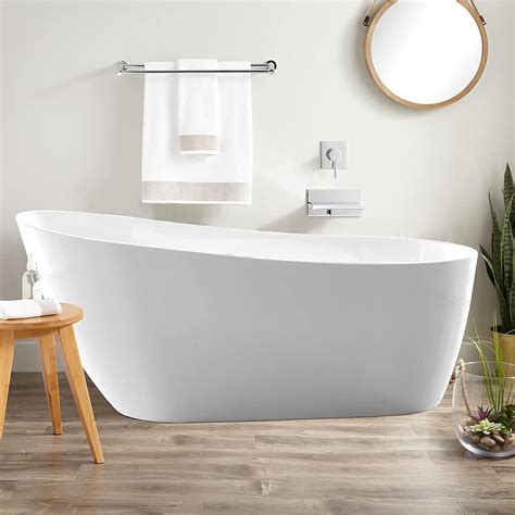 Aqua Art Freestanding Tub