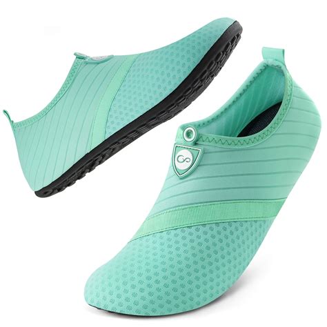 aqua shoe