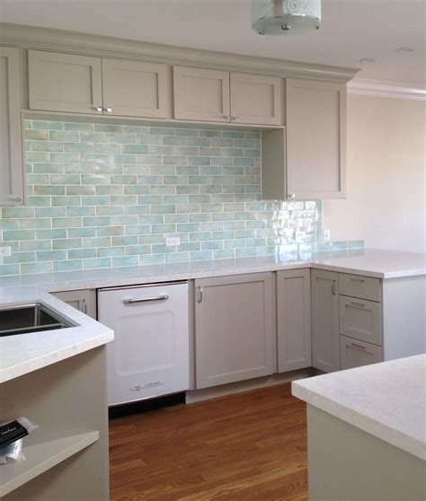 Cool Aquamarine Kitchen Tiles Ideas