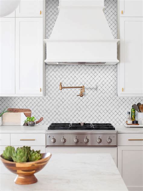 Arabesque Mosaic Tile Kitchen Backsplash
