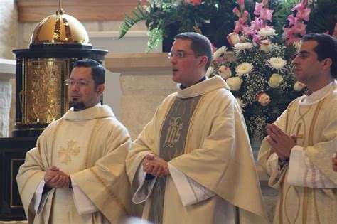 archdiocese of san antonio priests