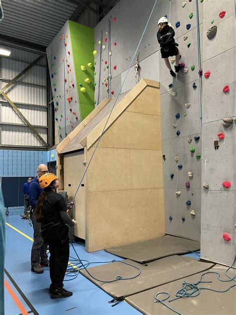 Archer Academy Vip Zone