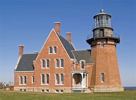 Architectural Style That Diffused From New England To The Great Lakes