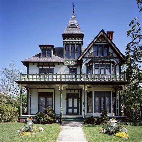 Architecture Style Queen Anne