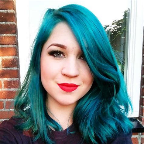 arctic fox turquoise