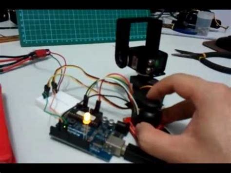Arduino Servo Joystick Hold Position