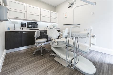 Here's What to Expect at Reopened Dentist Offices Reader's Digest