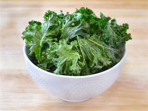 Dishesfrommykitchen BAKED KALE CHIPS MUNCH HEALTHY