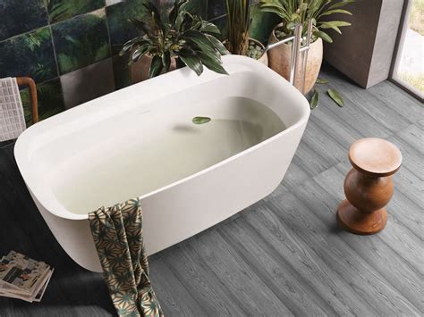 Are Bathtubs Ceramic