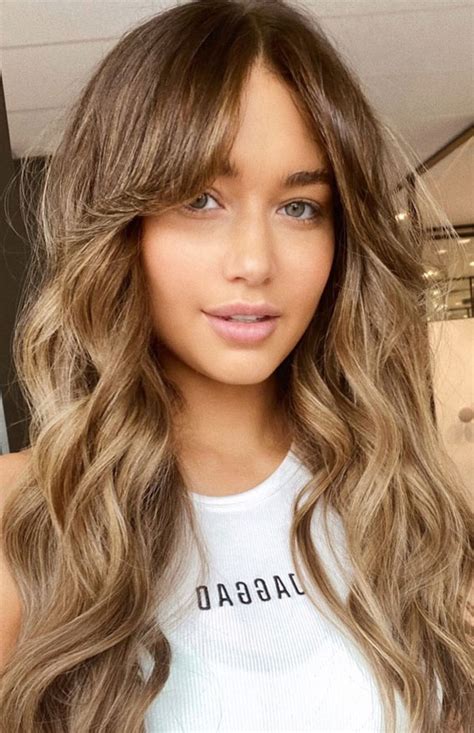  79 Stylish And Chic Are Curtain Bangs Good For Frizzy Hair For Hair Ideas
