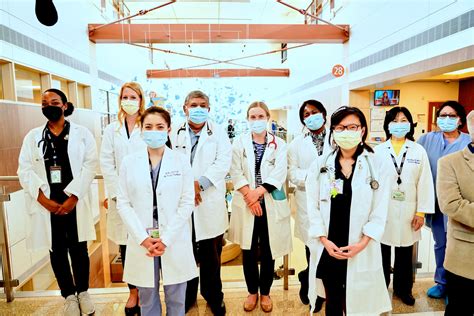 Open up Virginia dentists see nonemergency patients with measures in