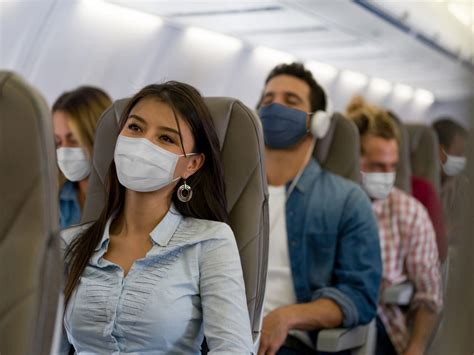 are people still wearing masks on planes