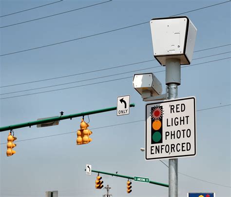 are red light cameras illegal in california