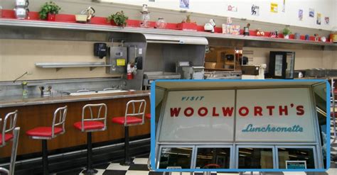 are there any woolworths stores left