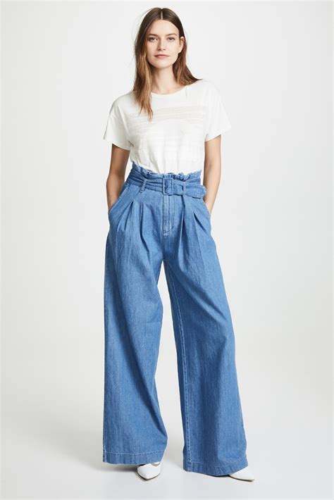 are wide leg jeans in style 2023