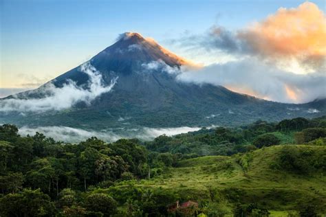 arenal volcano national park off road tours