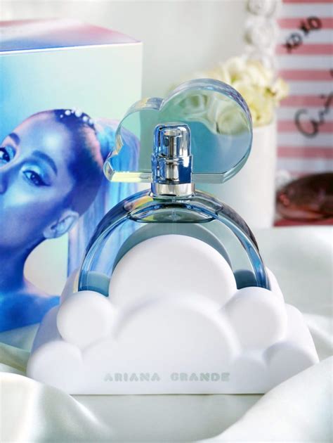 ariana grande cloud fragrance