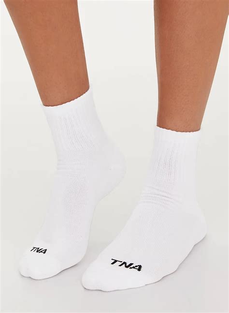 aritzia tna socks