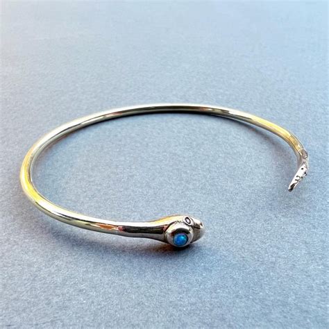 Arm Bracelet Opal