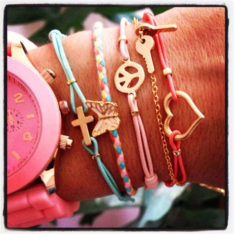 Arm Candy Band
