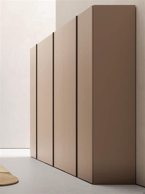 Armadio A Tutta Altezza