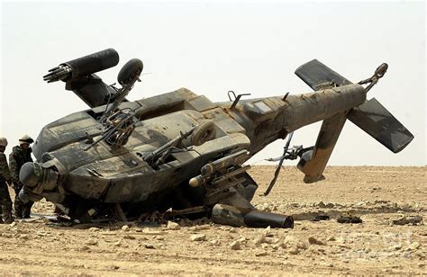 army apache helicopter crash