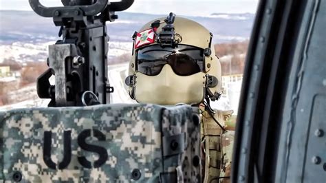 army helicopter gunner mos