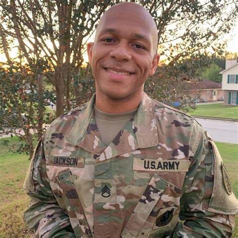 U.S. Army Raleigh Recruiting Battalion USAREC CG visits Raleigh