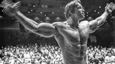 Arnold Posing