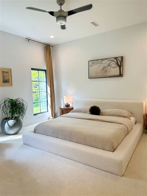 Bedroom with aromatherapy
