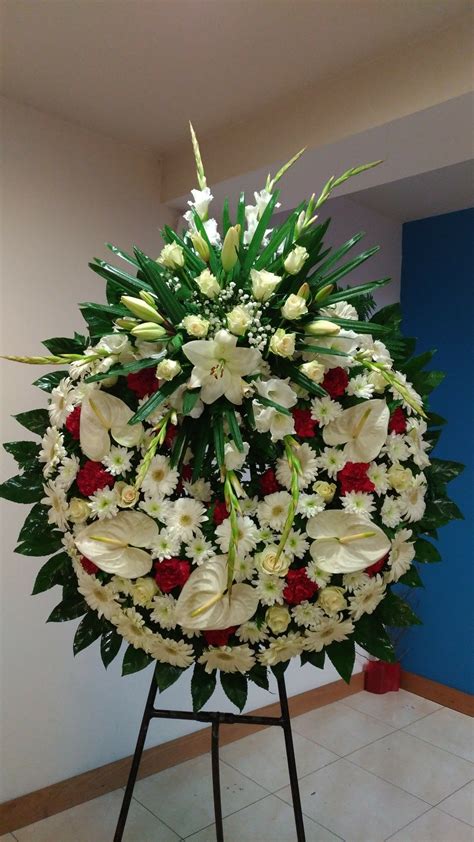 arreglos florales para funerales en miami