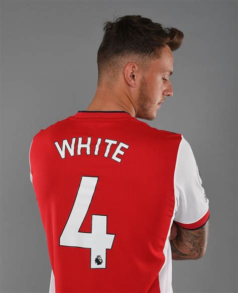 arsenal sign ben white