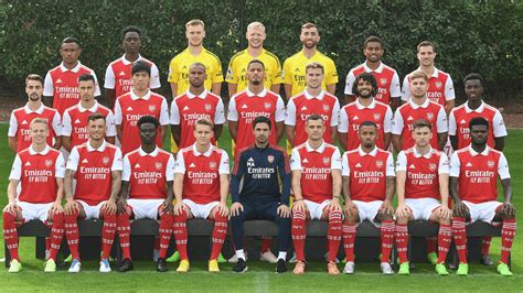 arsenal team photo 2022/23