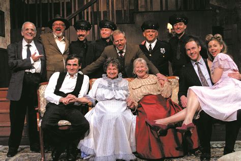 arsenic and old lace play cast
