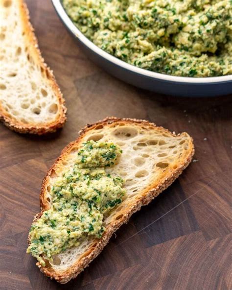 Artichoke Pesto Bread