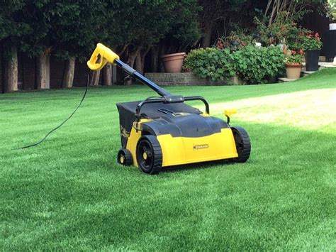artificial grass cleaner machine